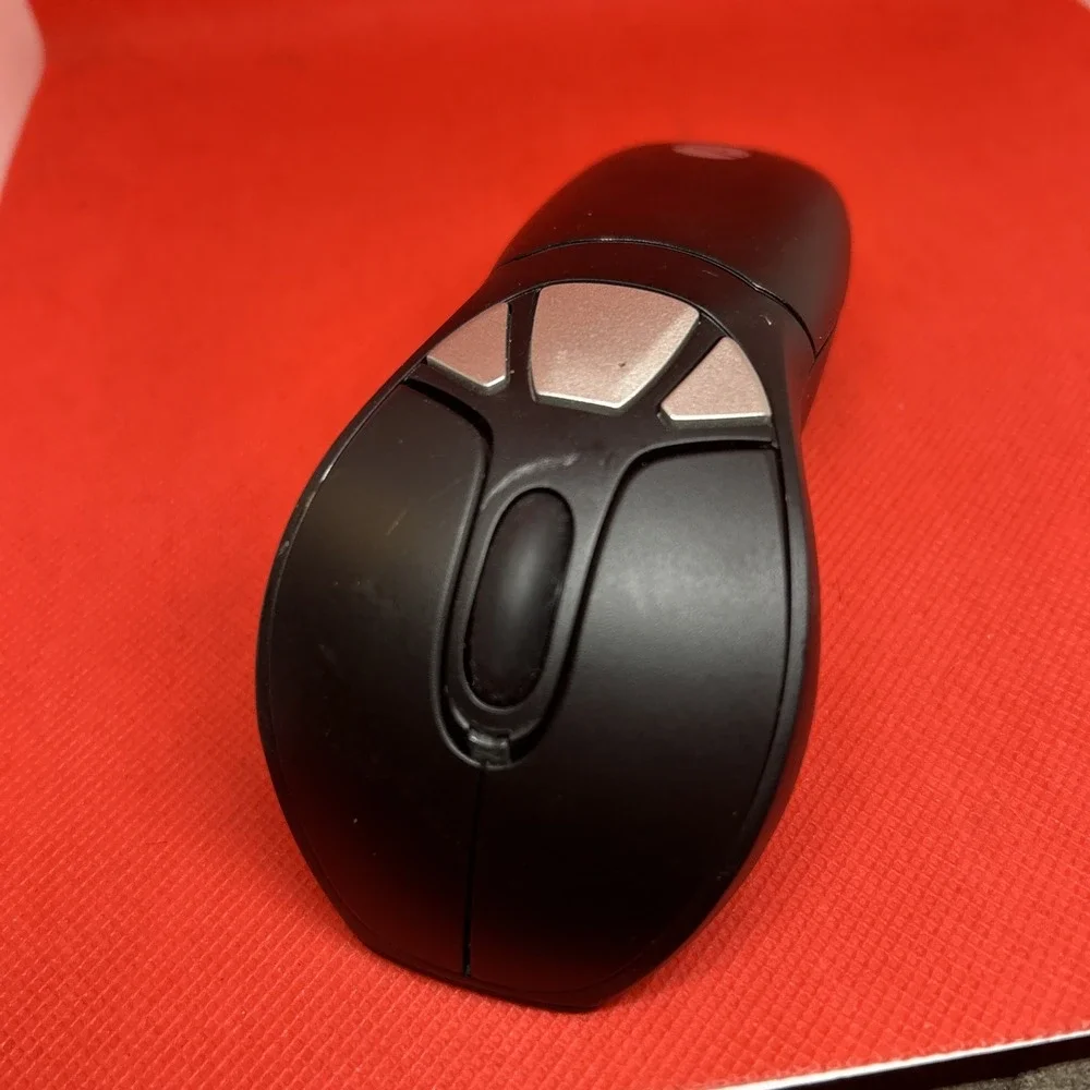 Gyration Go Plus AS04130-003 Black Wireless 2.4GHz Motion Sensor Laser Air Mouse